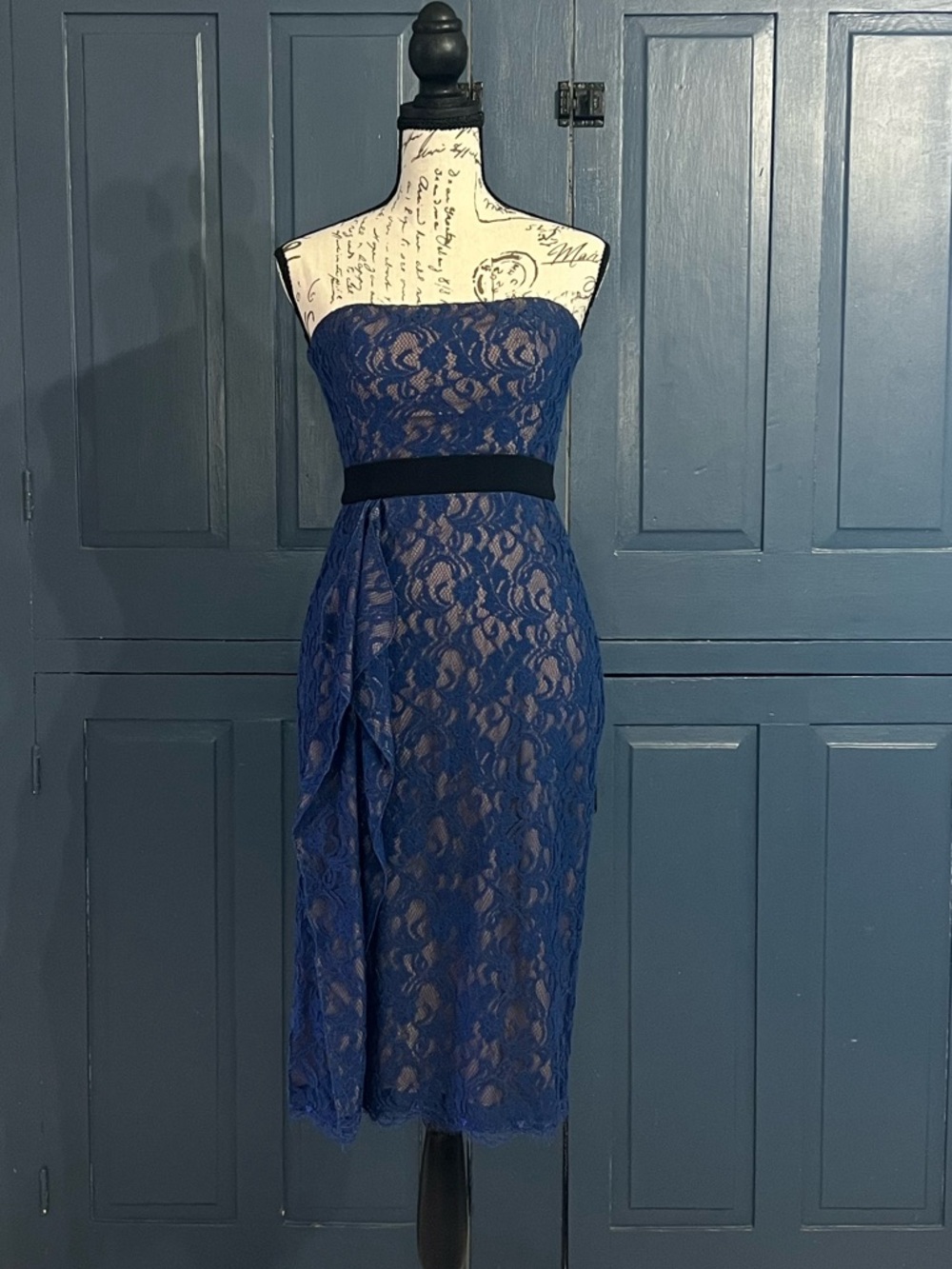 NWT BCBG Royal Blue Strapless Lace Dress